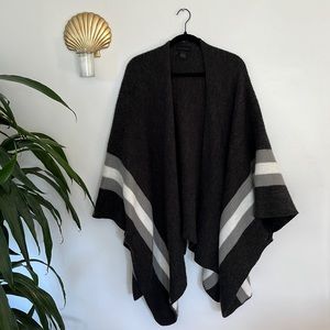 Steve Madden soft throw shawl